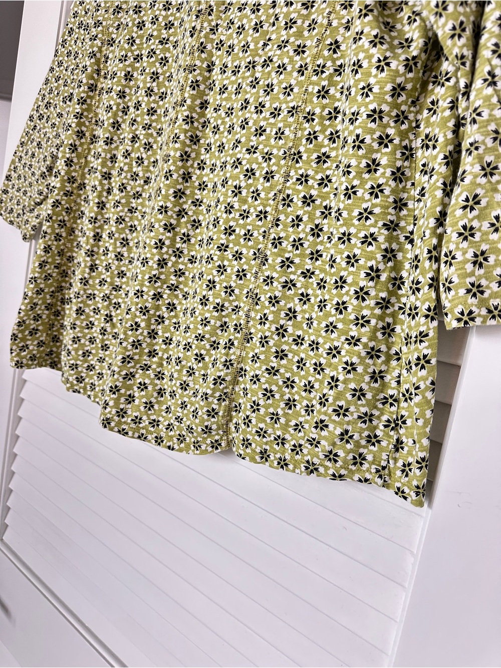 J. Jill Green Floral 3/4 Sleeve 100% Pima Cotton Center Seam Size M - Picture 12 of 16
